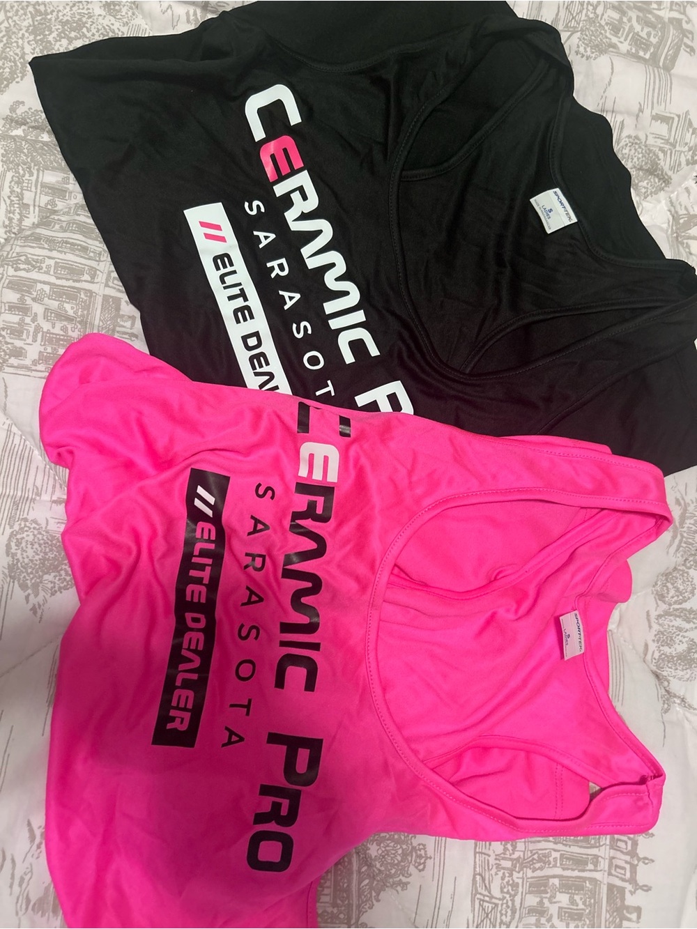 2 Women's Athletic Tank - Pink & Black
